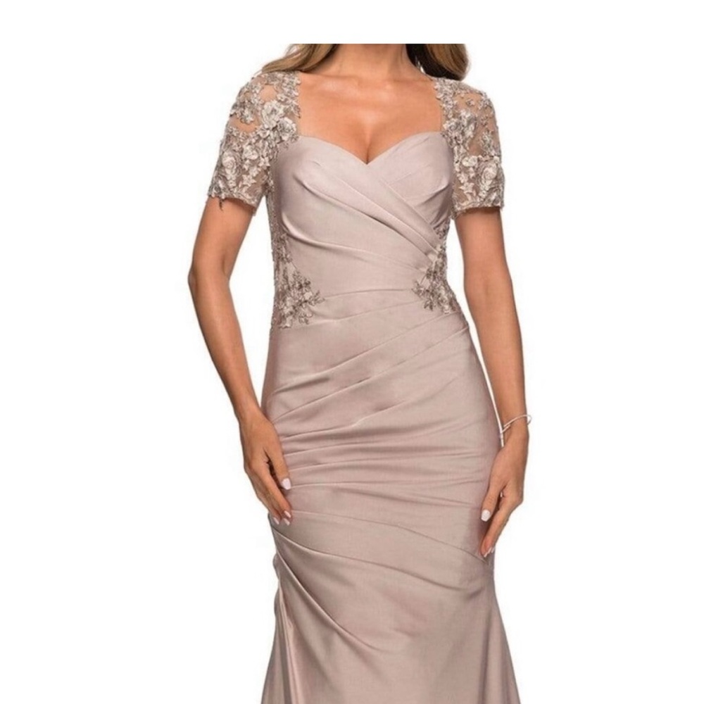 Mother of the Bride Satin Lace-Short Sleeve and Back Evening Dress